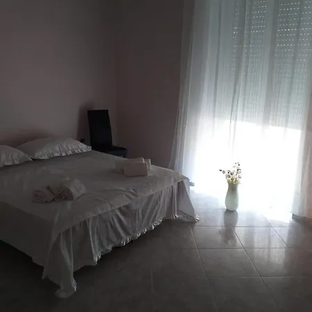 Hostel Forever 2 Naples