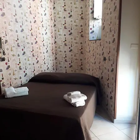 Hostel Forever 2